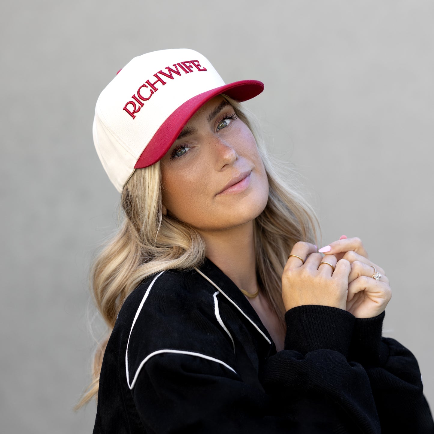 Richwife Cap (Cream & Red)